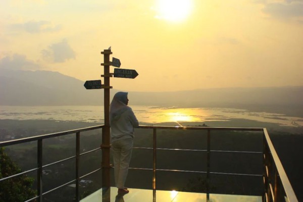 Goa Rong View Semarang: Informasi dan Tips Berwisata