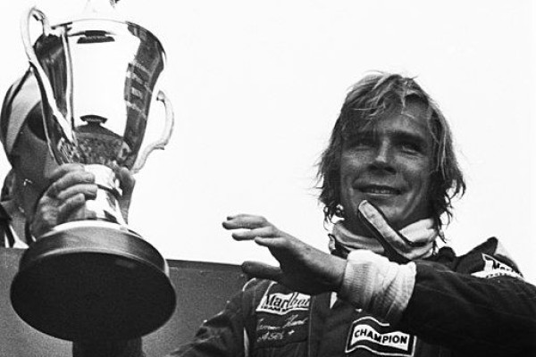 Sekilas tentang James Hunt, Pembalap Formula 1 Playboy