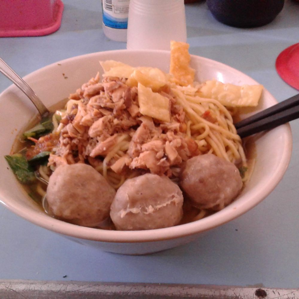 6 Rekomendasi Bakso Enak di Purwokerto