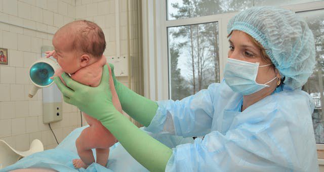 Klarifikasi Orangtua Bayi yang Meninggal Setelah Vaksin HB0
