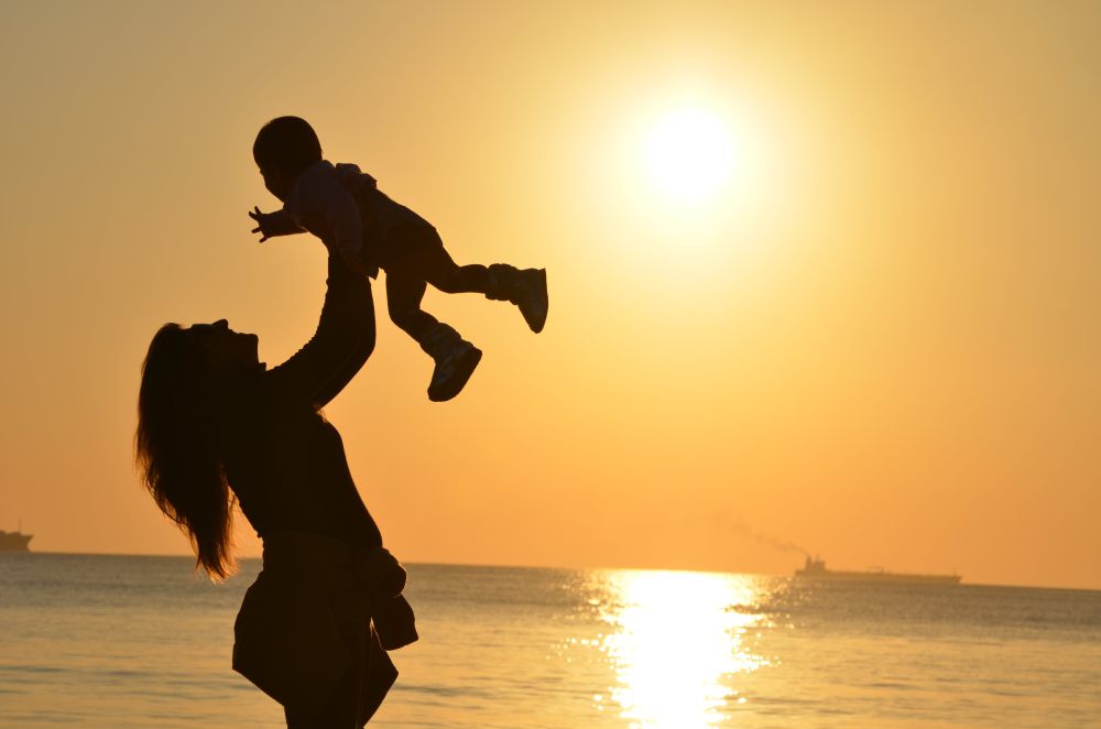 10 Kalimat Penyemangat untuk Ibu Baru Melahirkan, Motivasi Mengasihi