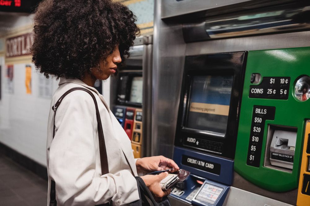 Marak Kejahatan Ganjal Kartu ATM, Ini Tips dari Polres Bantul