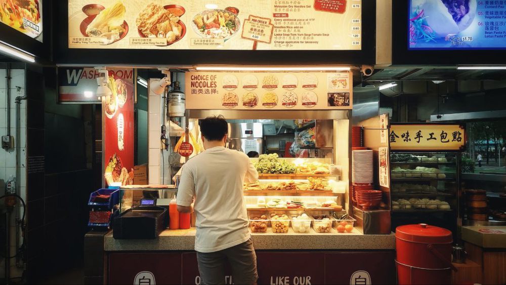 4 Reasons to Bring Cash when Traveling, Don't Be Cashless!