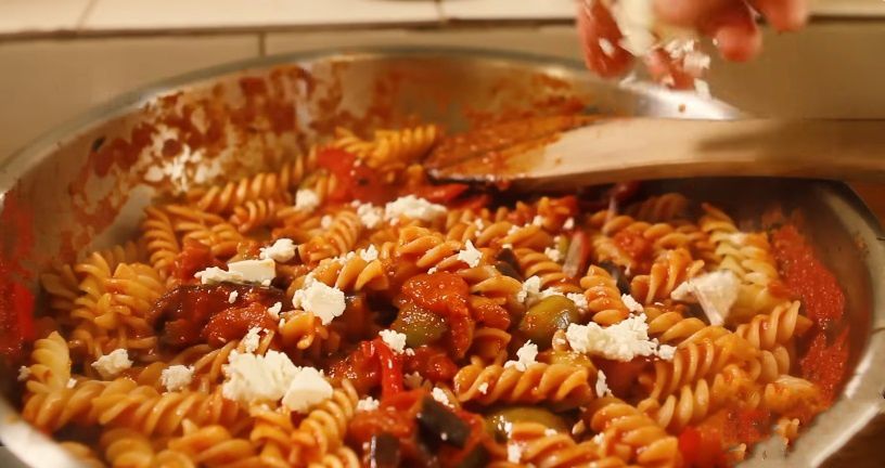 Resep dan Tips Membuat Mediterranean Spiral Pasta, Colorful dan Lezat!