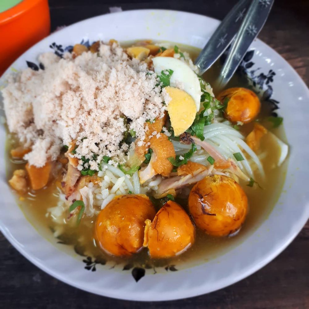 5 Tempat Makan Sekitar RSJ Menur Surabaya