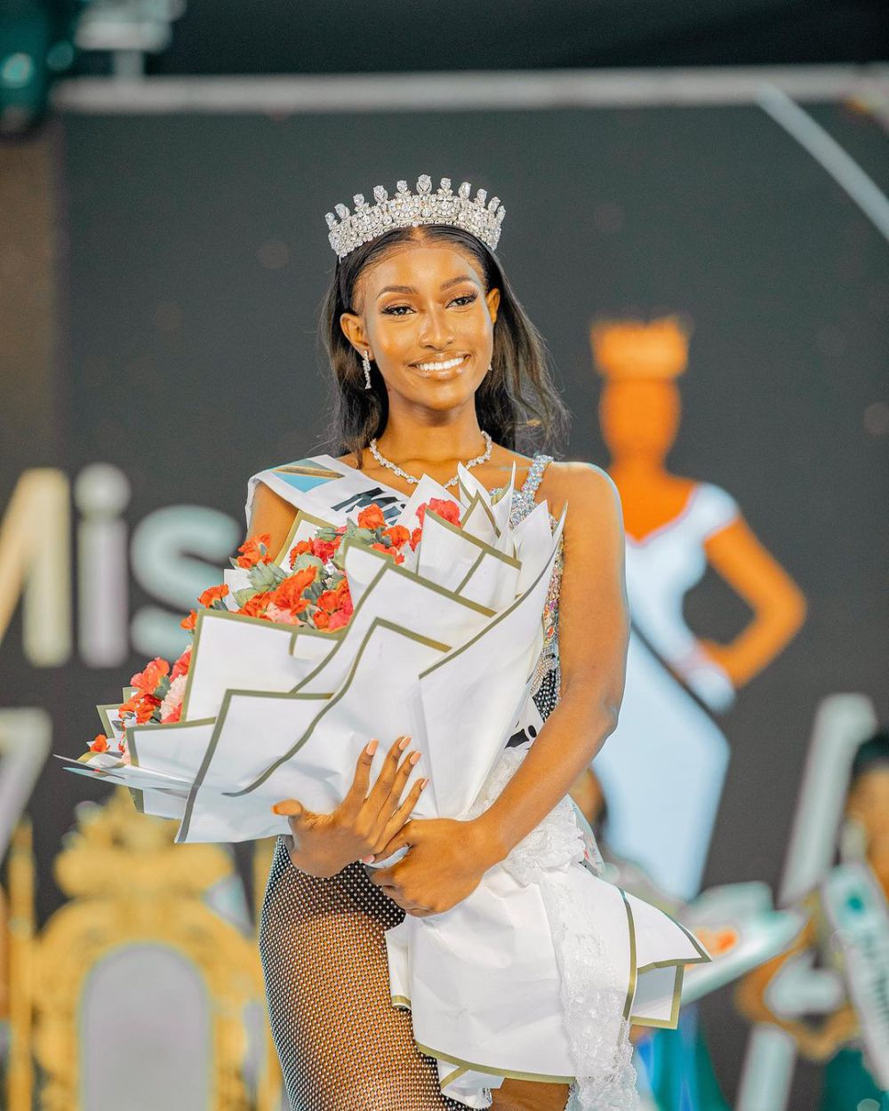 7 Potret Tracy Nabukeera Miss World Tanzania 2024, Aura Maksimal!