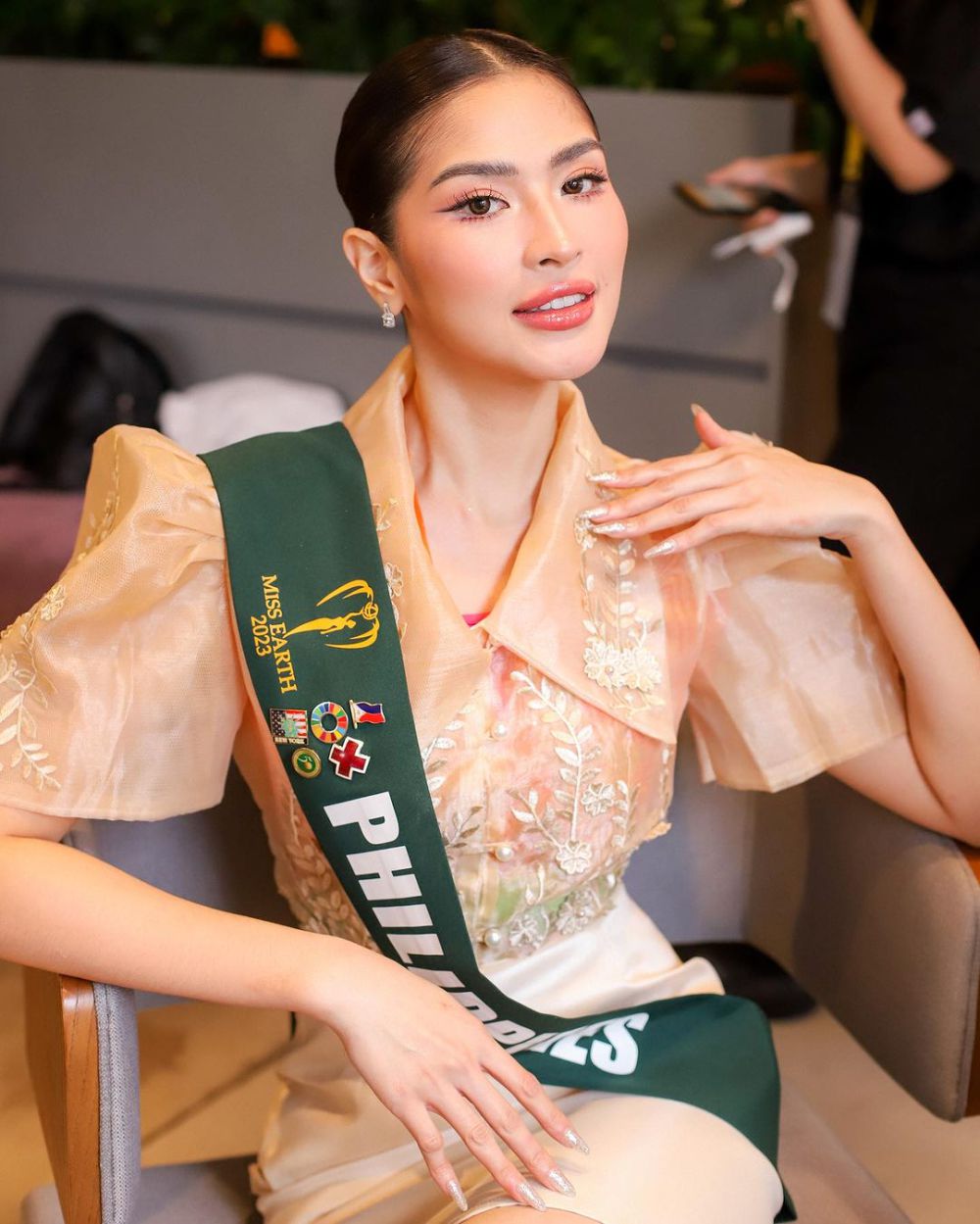 7 Potret Miss Earth Air 2023 Yllana Aduana Asal Filipina