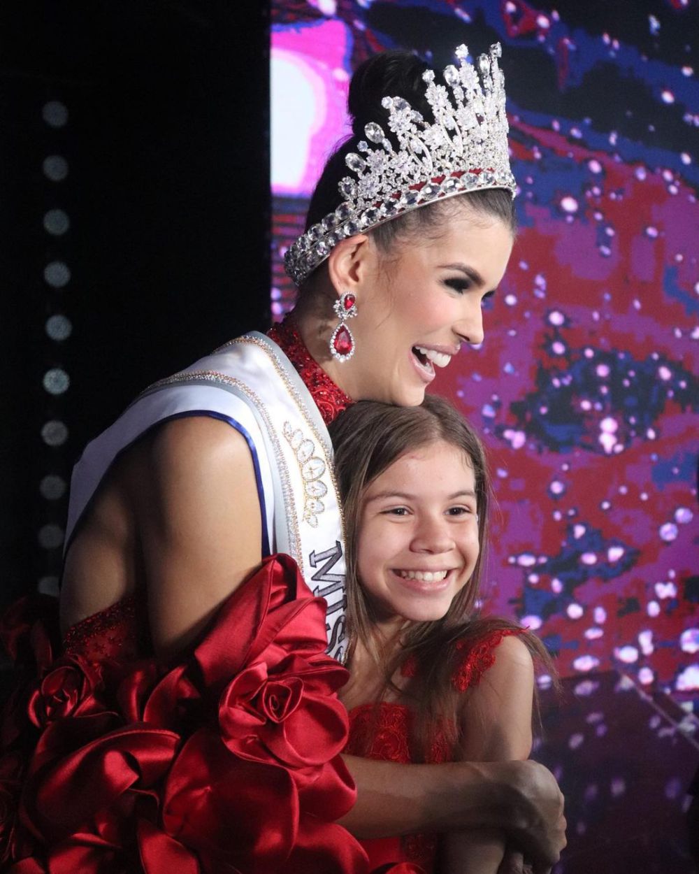 7 Potret Miss Universe Venezuela 2024 Ileana Márquez