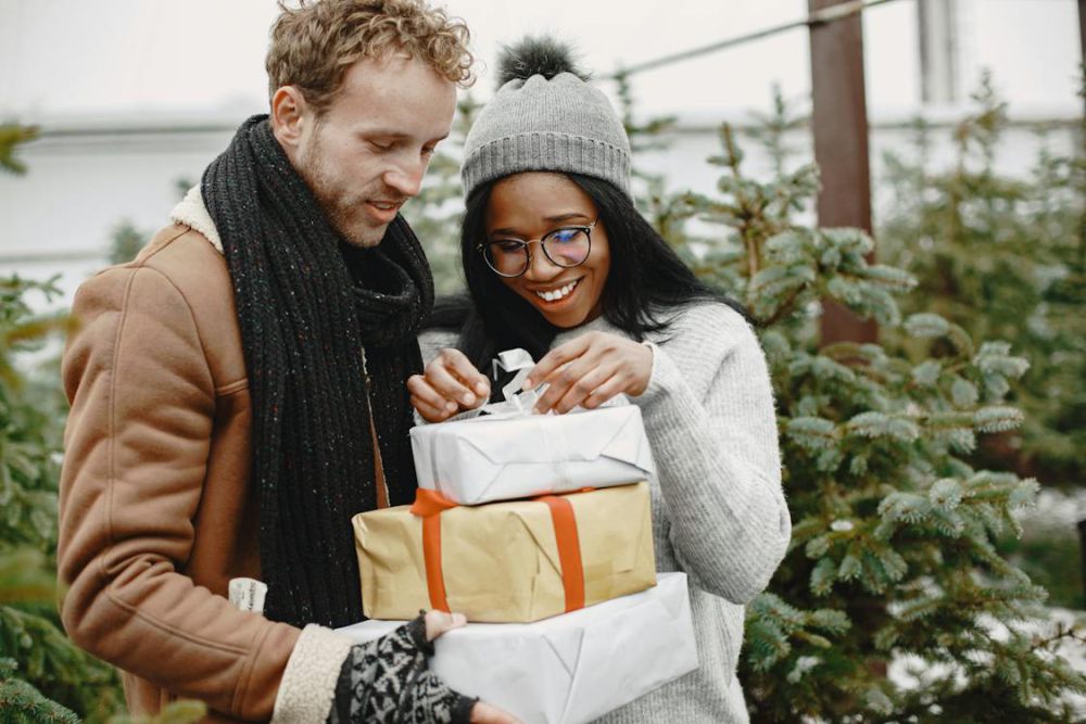 5 Tips Memilih Kado Natal untuk Pasangan, Biar Gak Salah Pilih! 
