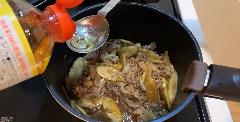 Resep Gyudon Omelet Bowl, Nasi Sapi Telur yang Lezat! 
