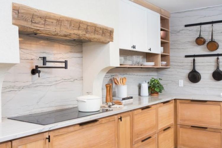 5 Kekurangan dan Kelebihan Marmer sebagai Countertop Dapur