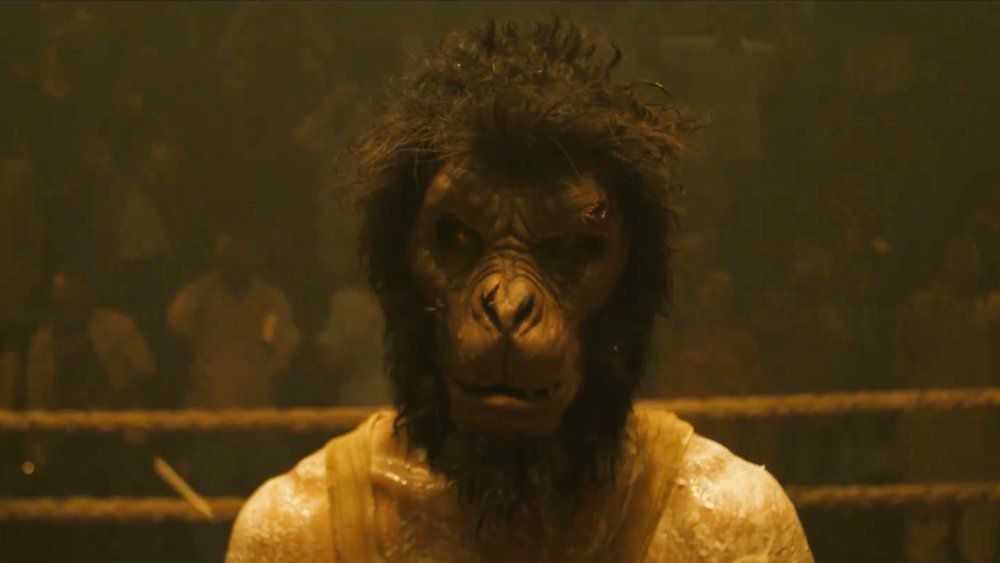 Fakta Monkey Man, Film Debut Arahan Dev Patel yang Syuting di Batam!