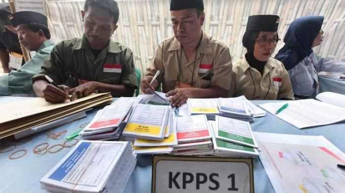 KPU Penajam Antisipasi Cuaca Buruk saat Distribusikan Logistik Pemilu