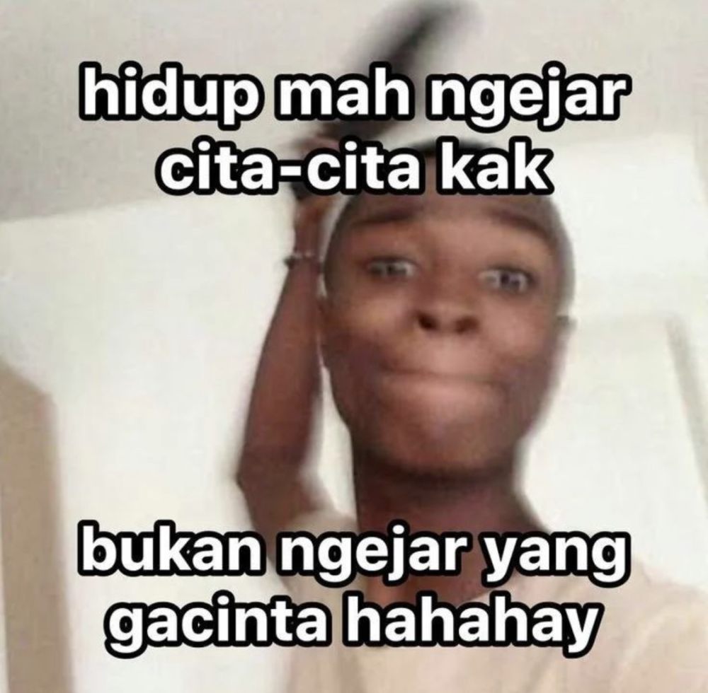 25 Meme Kocak Buat yang Lagi Putus Cinta, Bikin Gampang Move On!