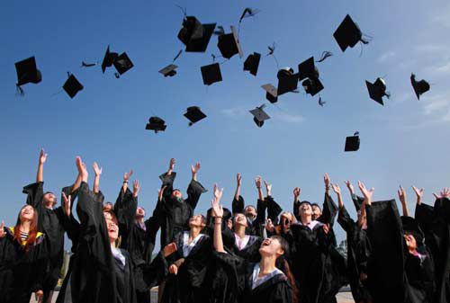 Puluhan Mahasiswa Penerima Beasiswa Pemerintah Resah di-Drop Out