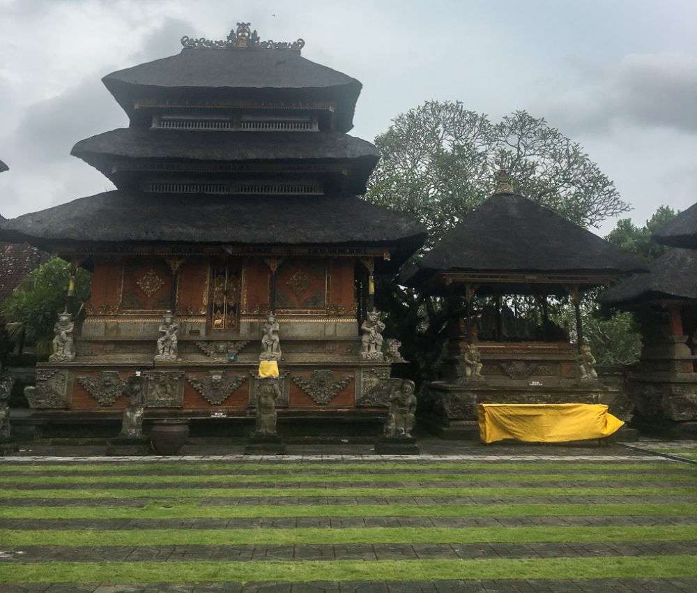 Pura Puseh Desa Batuan: Lokasi, Harga Tiket, Dan Daya Tarik