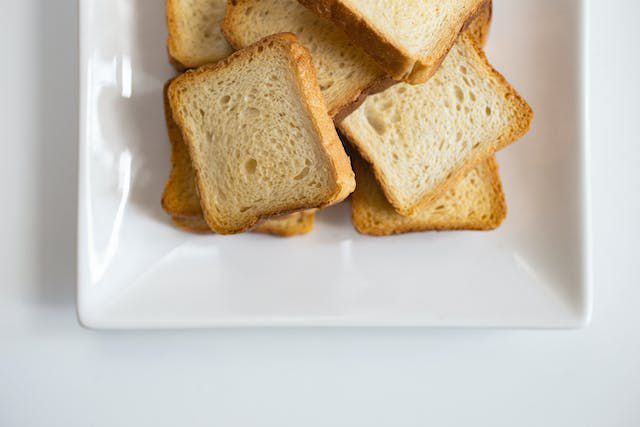 Resep Garlic Bread yang Bikin Ngiler, Cocok Jadi Menu Sarapan