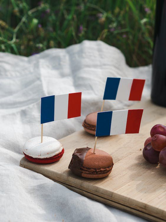 Asal Usul Macaron Makanan Khas Prancis dan Cara Membuatnya