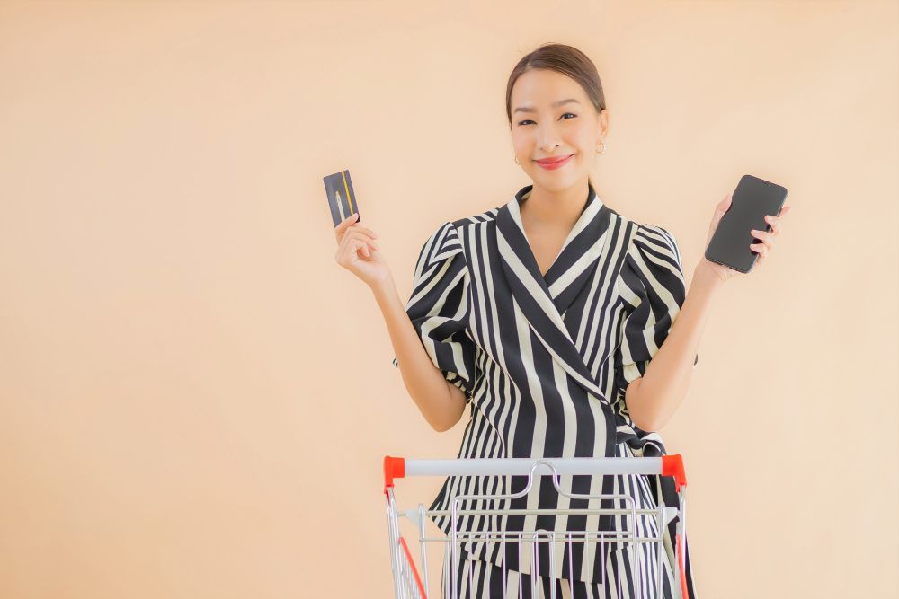 5 Cara agar Gak FOMO Beli Smartphone Keluaran Terbaru, Simak!
