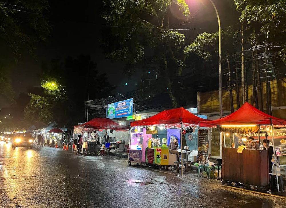 Tujuh Tempat War Takjil di Kota Bandung, Banyak Makanan Enak Loh 