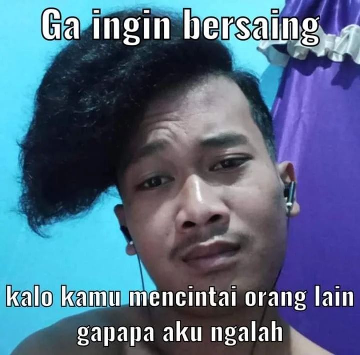 25 Meme Kocak Buat yang Lagi Putus Cinta, Bikin Gampang Move On!