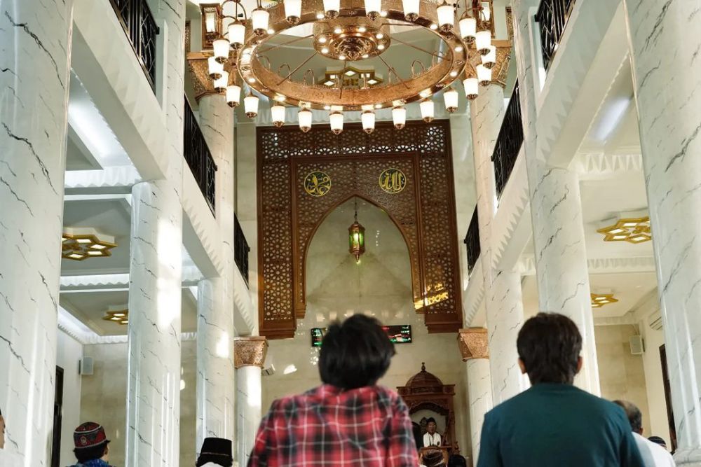 7 Fakta Masjid Jami’ Imam Baidhowi Kediri,Terinspirasi Masjid Nabawi