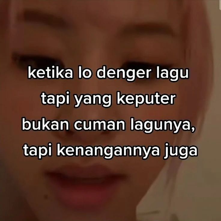 25 Meme Kocak Buat yang Lagi Putus Cinta, Bikin Gampang Move On!