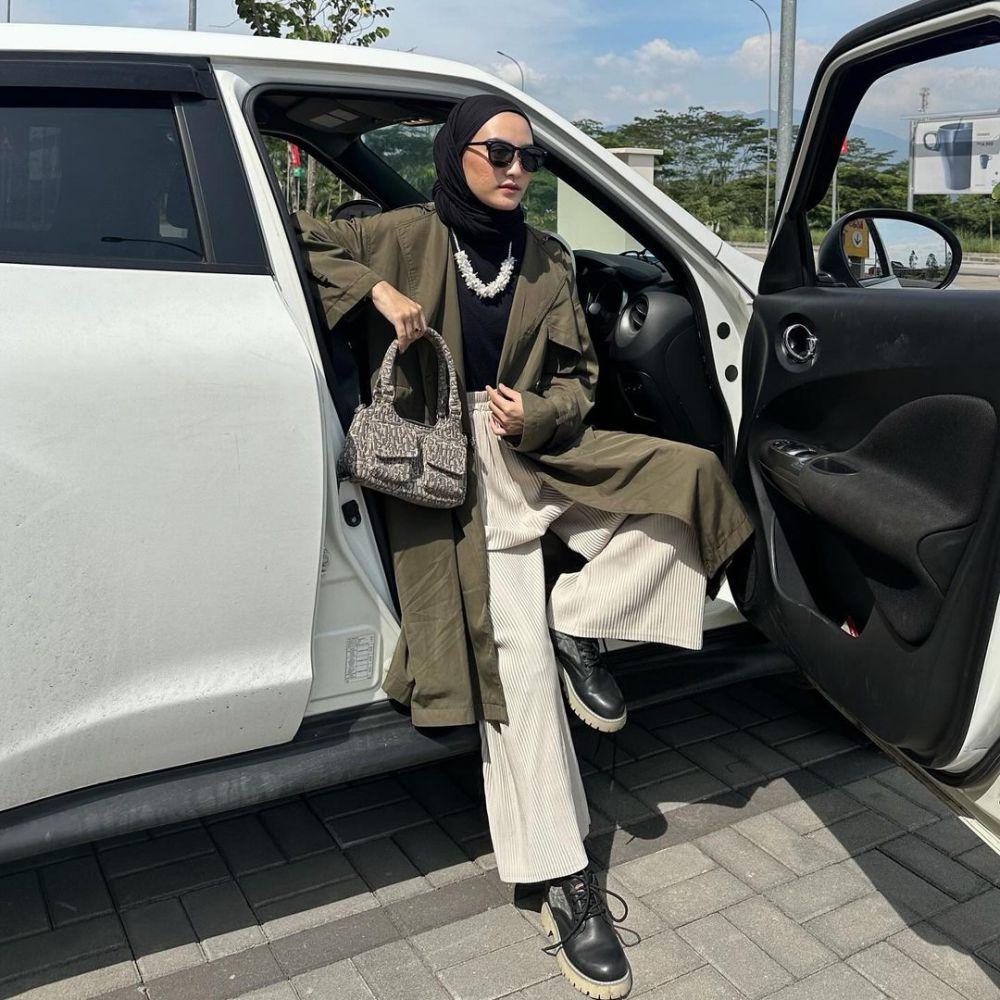 7 OOTD Hits ala Jihan Rifa, Antigagal buat Hangout!