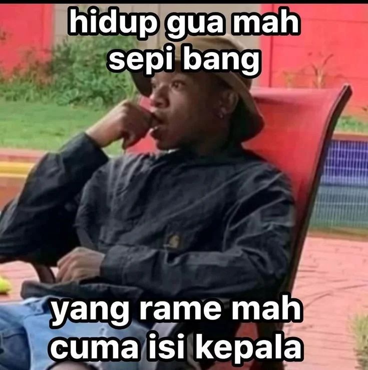 25 Meme Kocak Buat yang Lagi Putus Cinta, Bikin Gampang Move On!