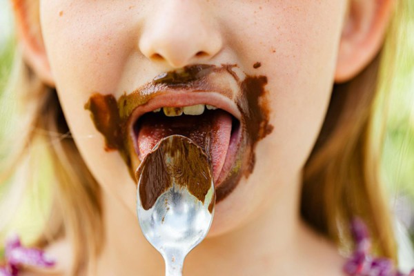 4 Tips Mengurangi Konsumsi Gula pada Anak, Jangan Berlebih