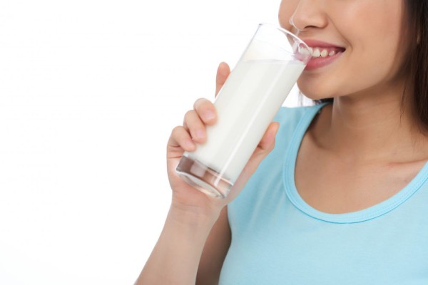 7 Obat yang Tidak Boleh Diminum Bersama Susu