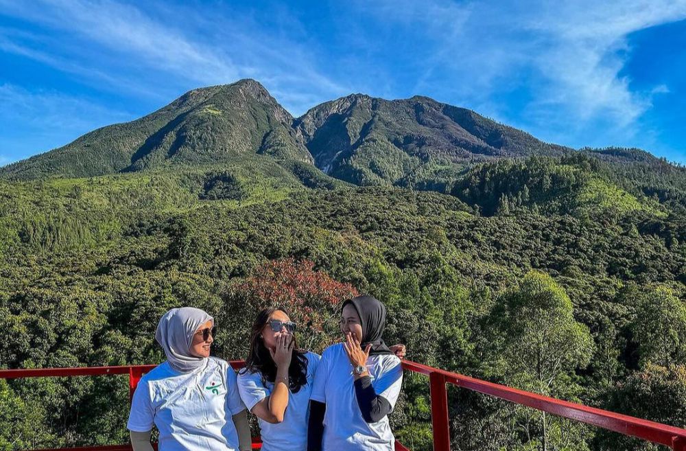 Sakura Hills Tawangmangu, Wisata hingga Staycation Nuansa Jepang