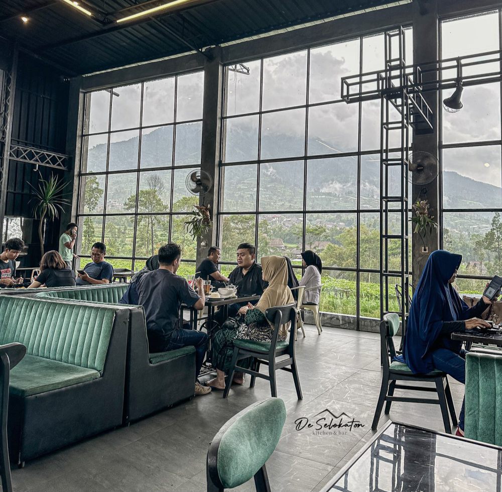 9 Info Deselokaton, Kafe di Boyolali View Merapi Merbabu