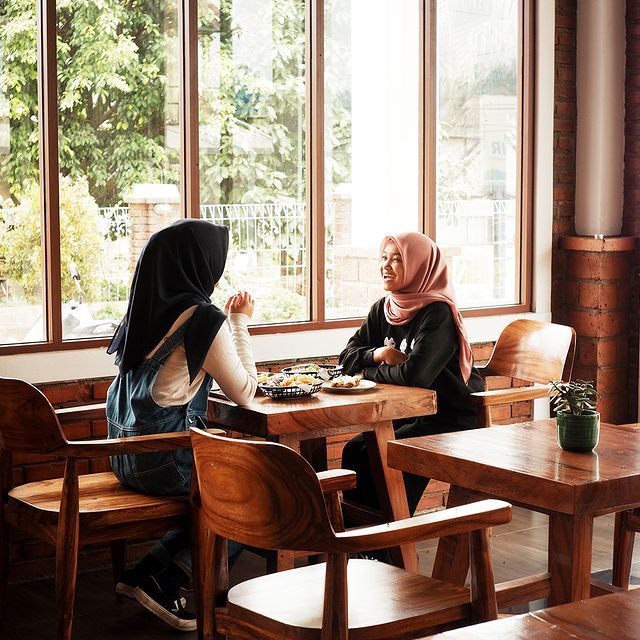 10 Info Smara Terrace Cafe di Temanggung, Kafe dengan View Gunung