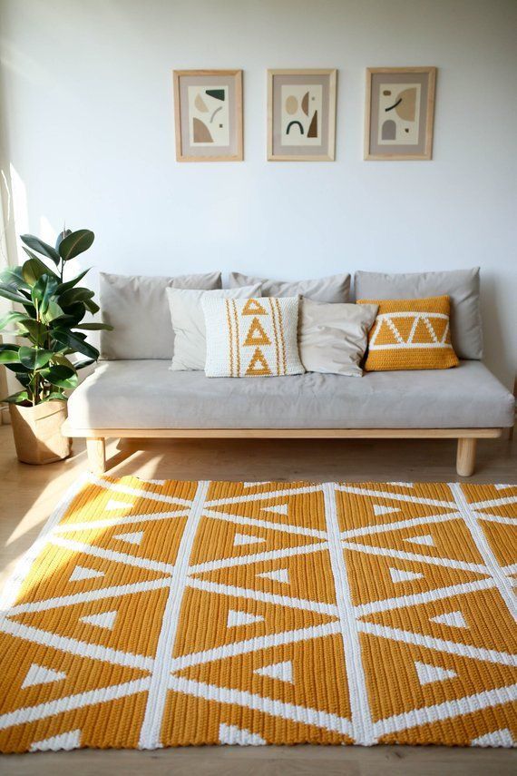 8 Inspirasi DIY Sofa Minimalis dan Ramah Budget untuk Rumah kos, Chic!