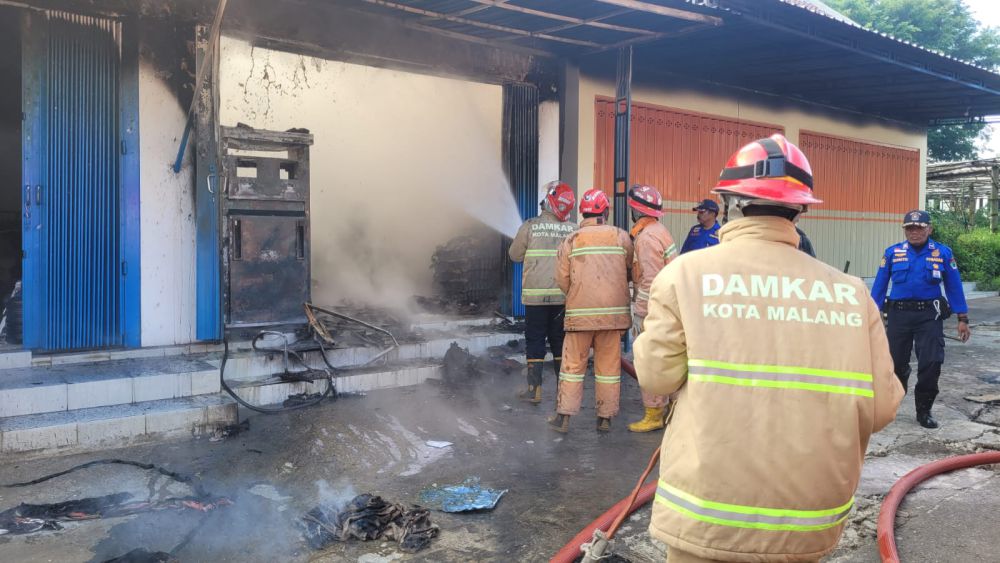 SPBU Mini di Malang Terbakar Hebat, 2 Orang Jadi Korban