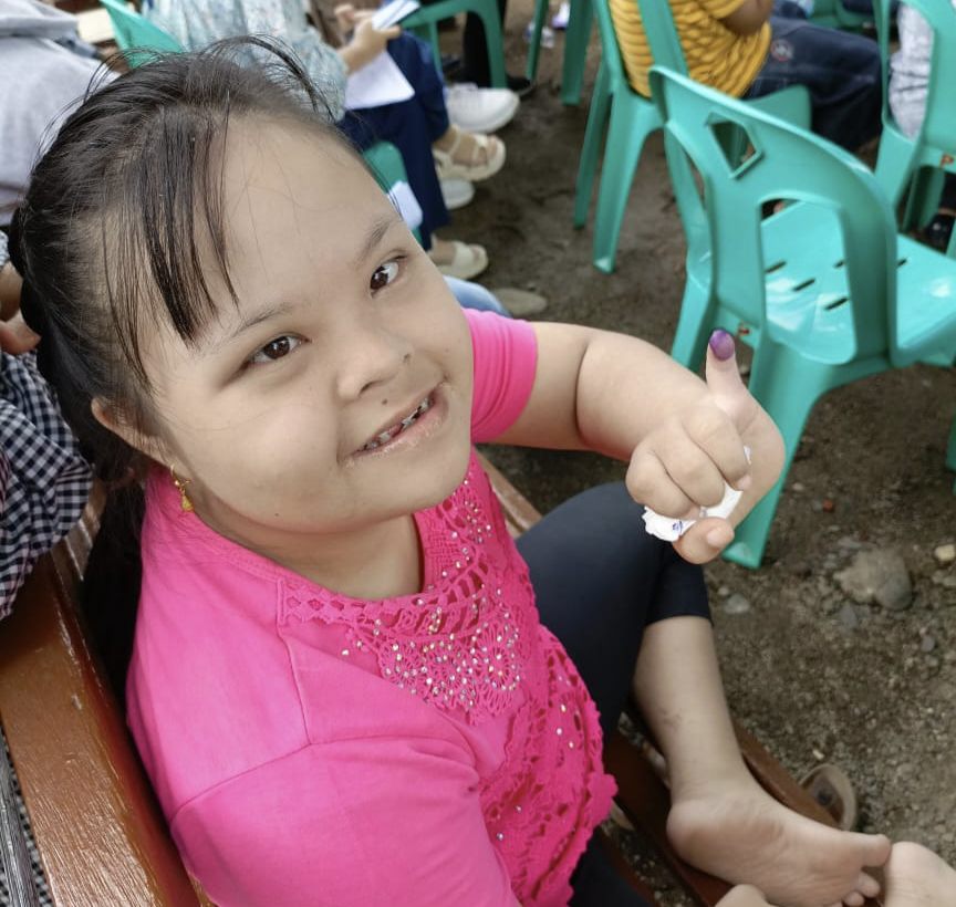 Kisah Asiah, Pemilih Pengidap Down Syndrome yang Semangat Mencoblos
