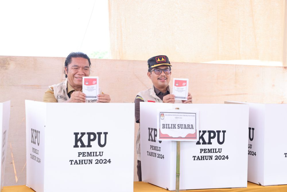 Prabowo Unggul Telak di TPS Tempat Pj Gubernur Banten Nyoblos