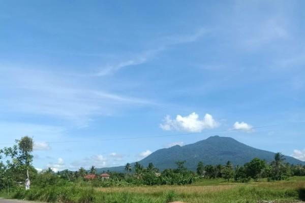 Eksplorasi Gunung Karang, Salah Satu Tertinggi di Banten loh