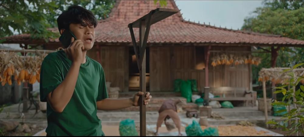 10 Karakter Anak Sulit Dekat dengan Ayah di Film dan Series Indonesia