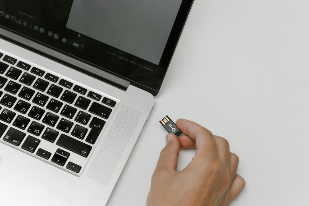 4 Tips Menggunakan Flashdisk biar Data Gak Hilang