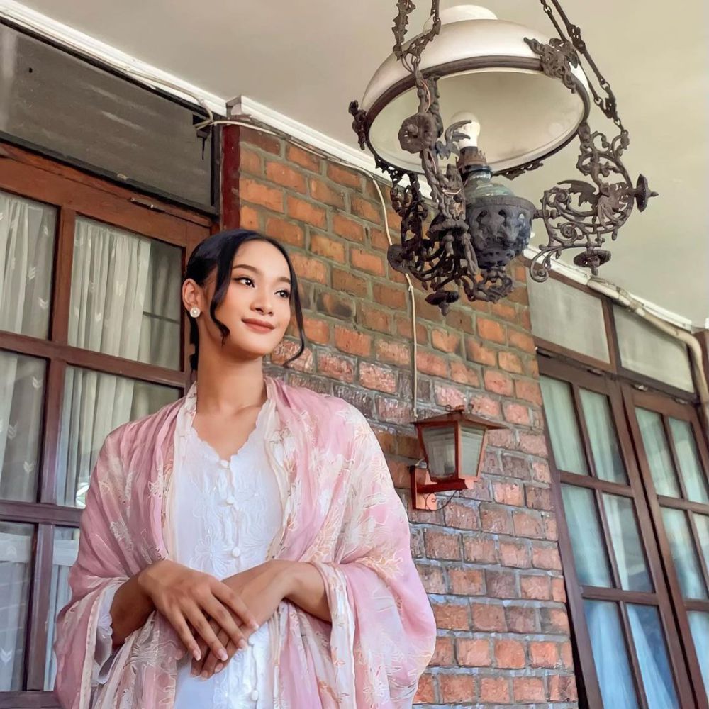 Potret Putricia Adelianti Puteri Indonesia DKI 5 2024