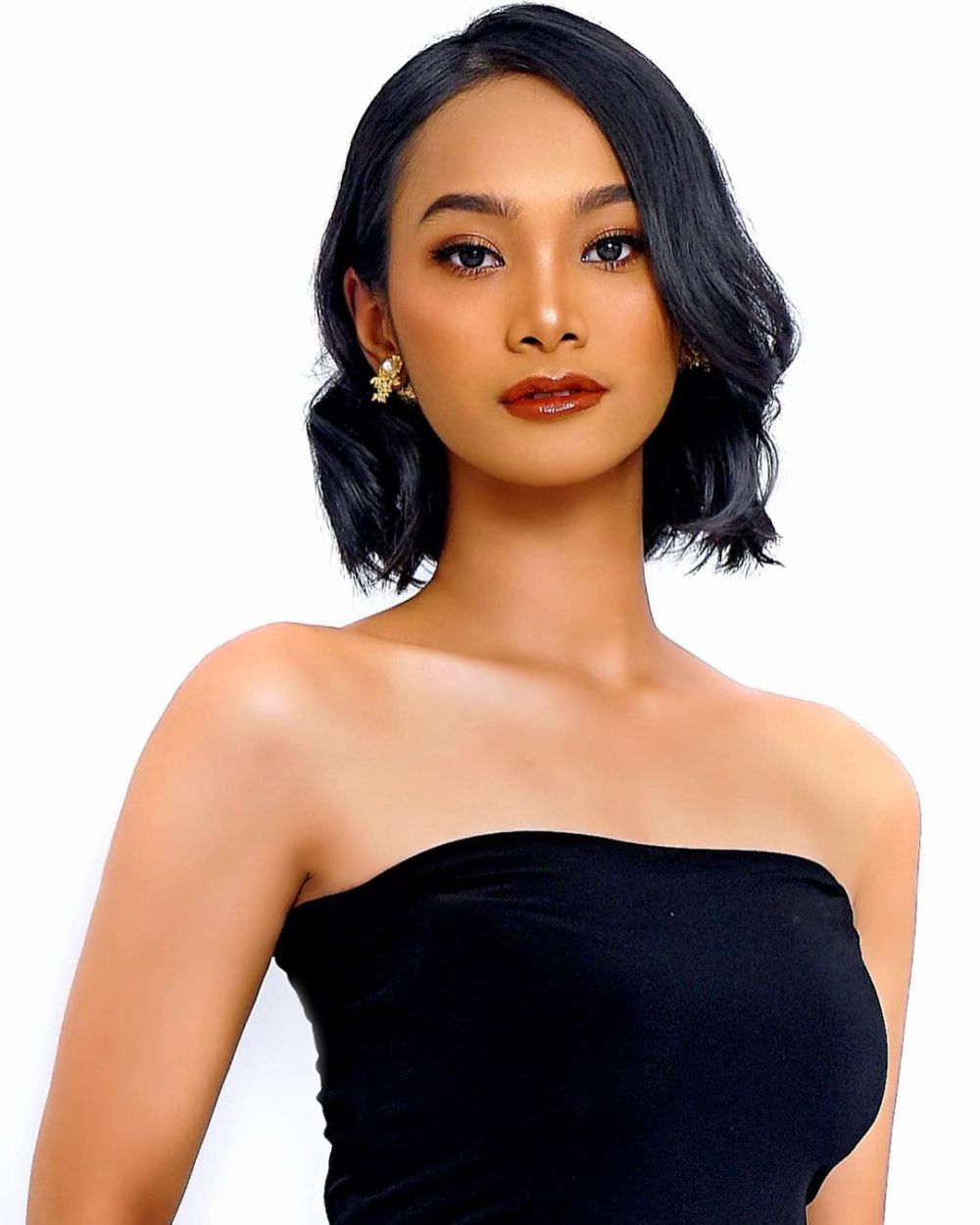 Potret Putricia Adelianti Puteri Indonesia DKI 5 2024