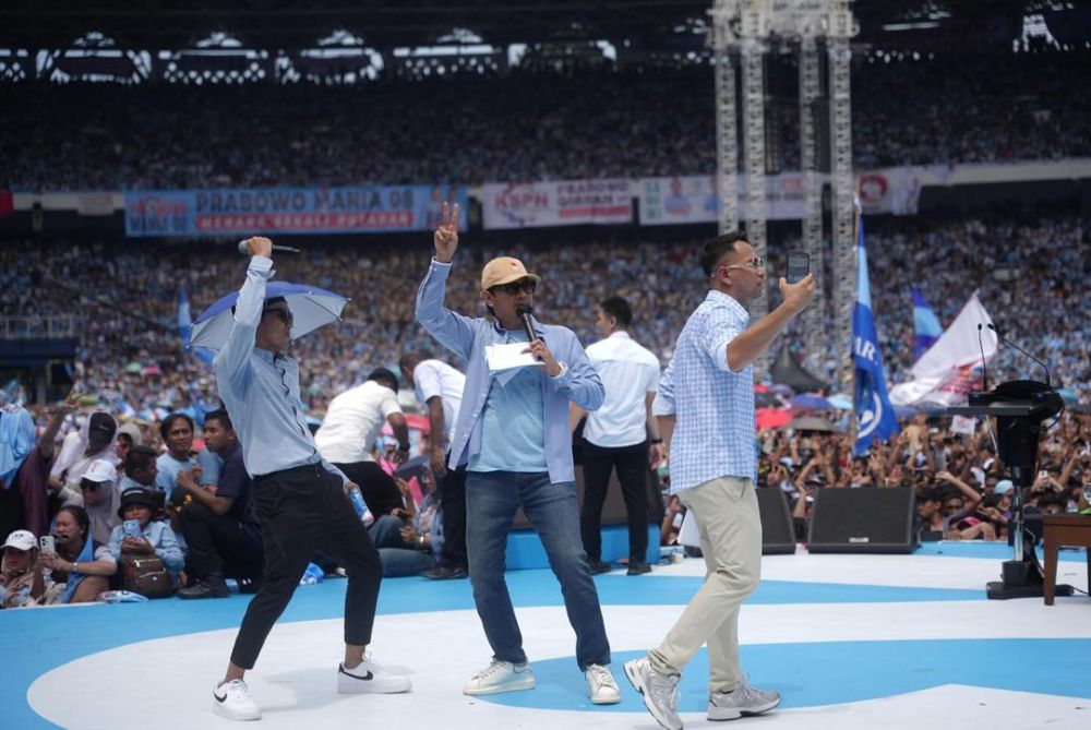 Desta Jadi Host Kampanye Prabowo-Gibran Di GBK