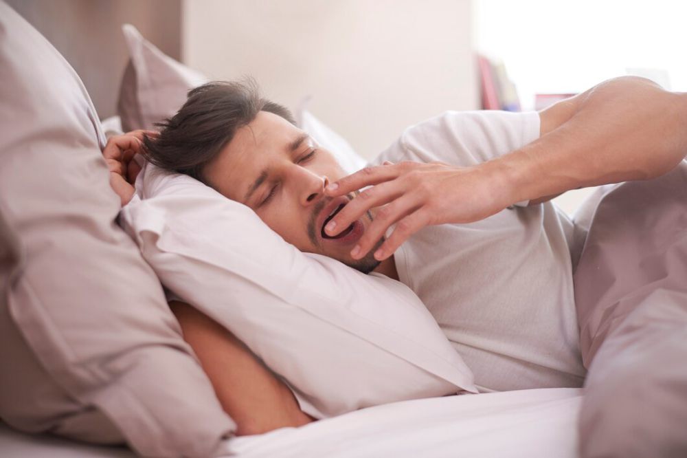 6 Cara Mudah Atasi Masalah Mendengkur Saat Tidur, Terbukti Ampuh!