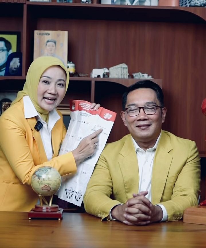 Spanduk Ridwan Kamil OTW Jakarta, Golkar Jabar Irit Komentar