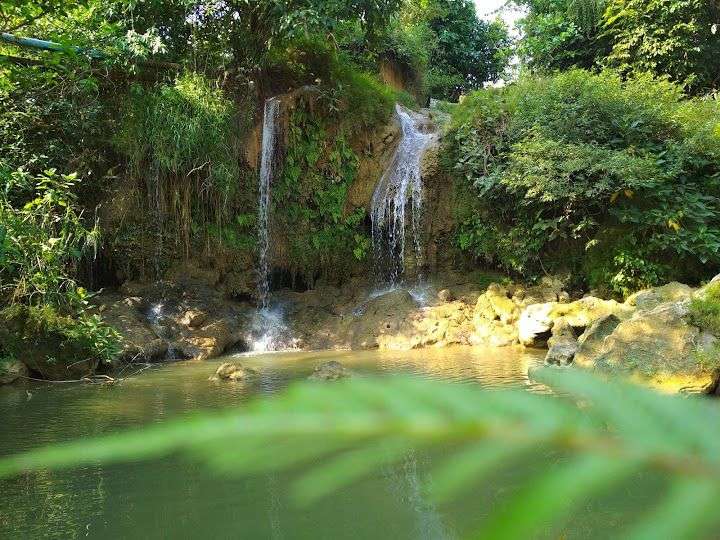 8 Air Terjun di Tuban Paling Indah, Ada yang di Dalam Hutan