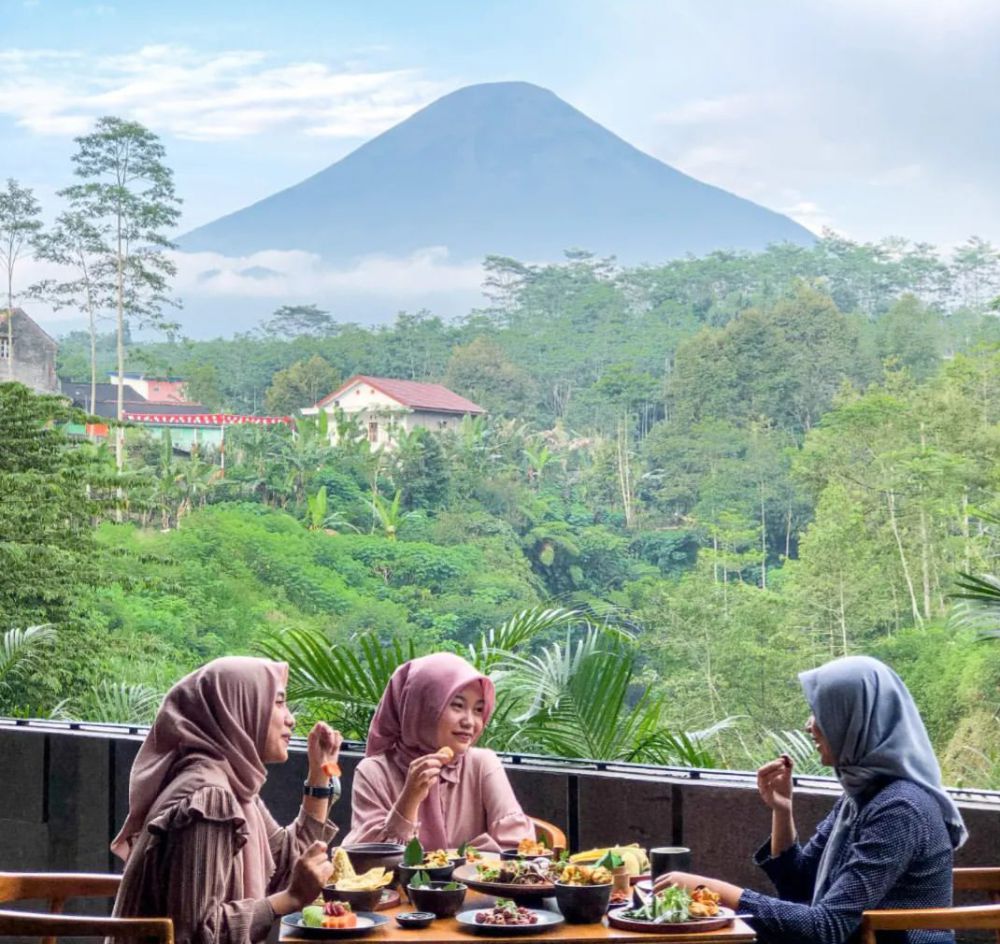 11 Potret Hotel Dafam Wonosobo, Hotel Nuansa Bali View Gunung