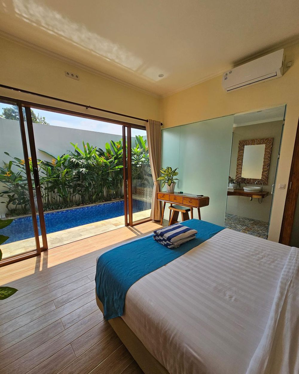 10 Potret Jepara Garden Resort, Resort di Jepara dengan Private Pool
