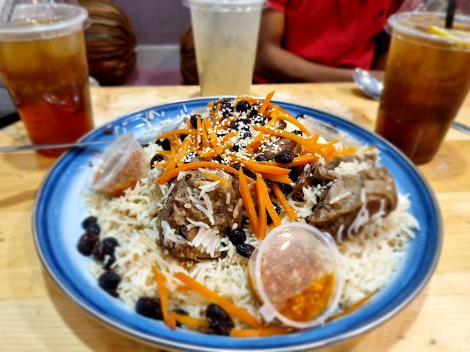 8 Tempat Makan Hidangan Khas Timur Tengah di Surabaya